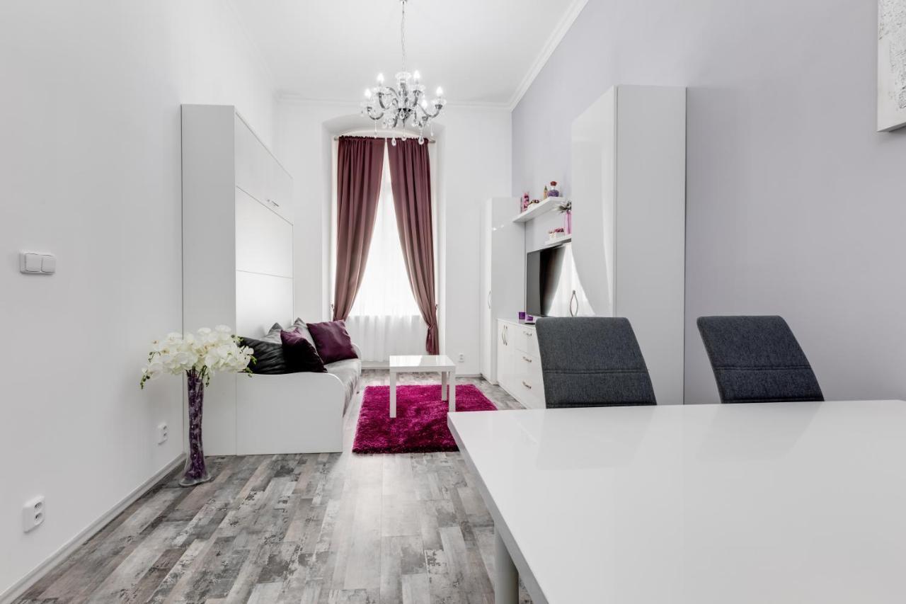 Thunovská 10 Apartmán Praha